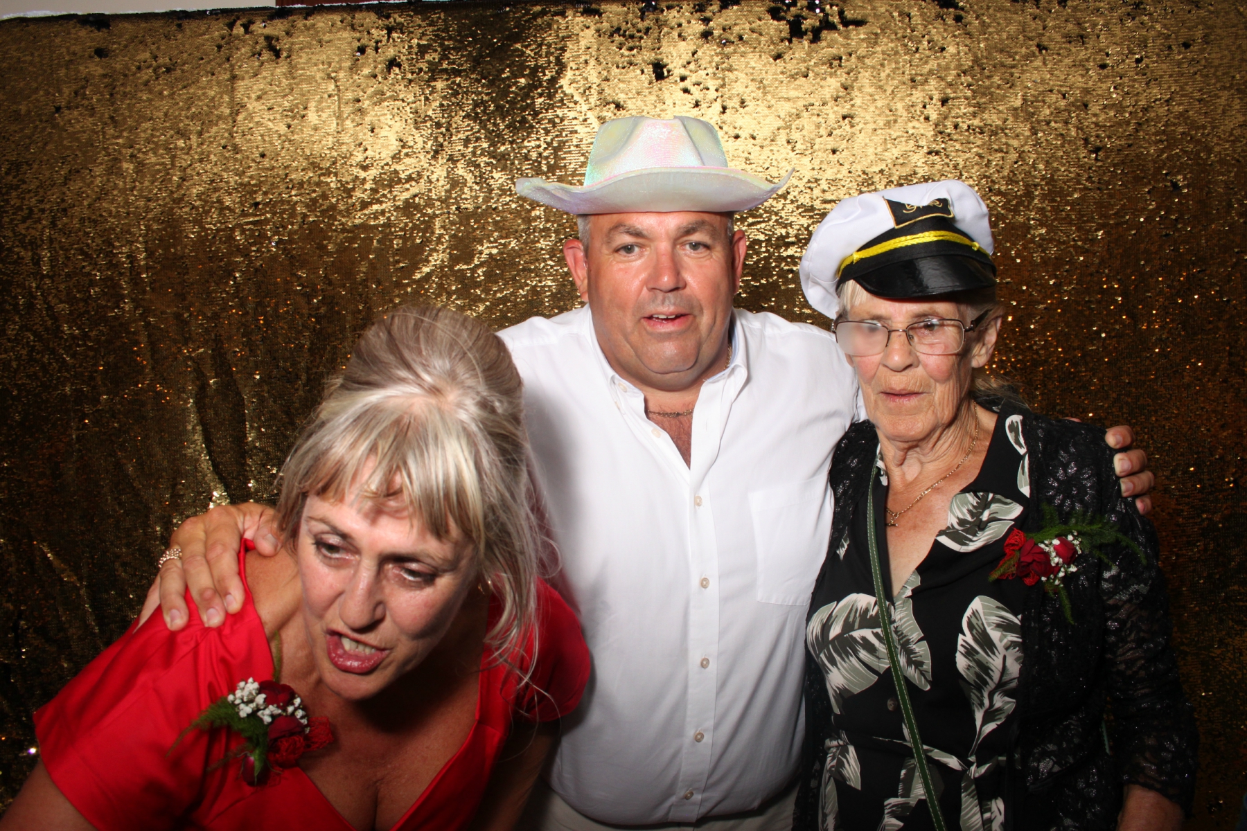 Jo & Rory 10/08/2019 | View more photos from the event at gallery.yourboothskent.co.uk/u/Your-Booths-Kent/Jo-Rory-10082019